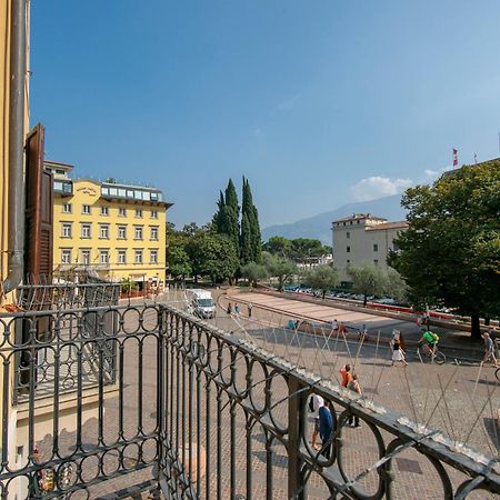 Residenza Rocca del Lago Riva del Garda Exterior foto