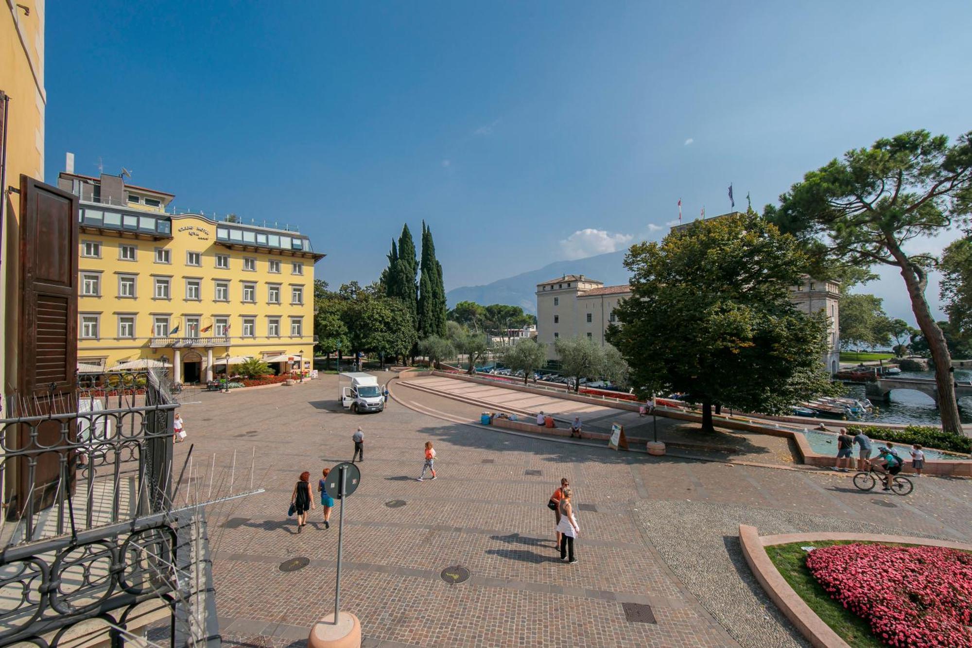 Residenza Rocca del Lago Riva del Garda Exterior foto